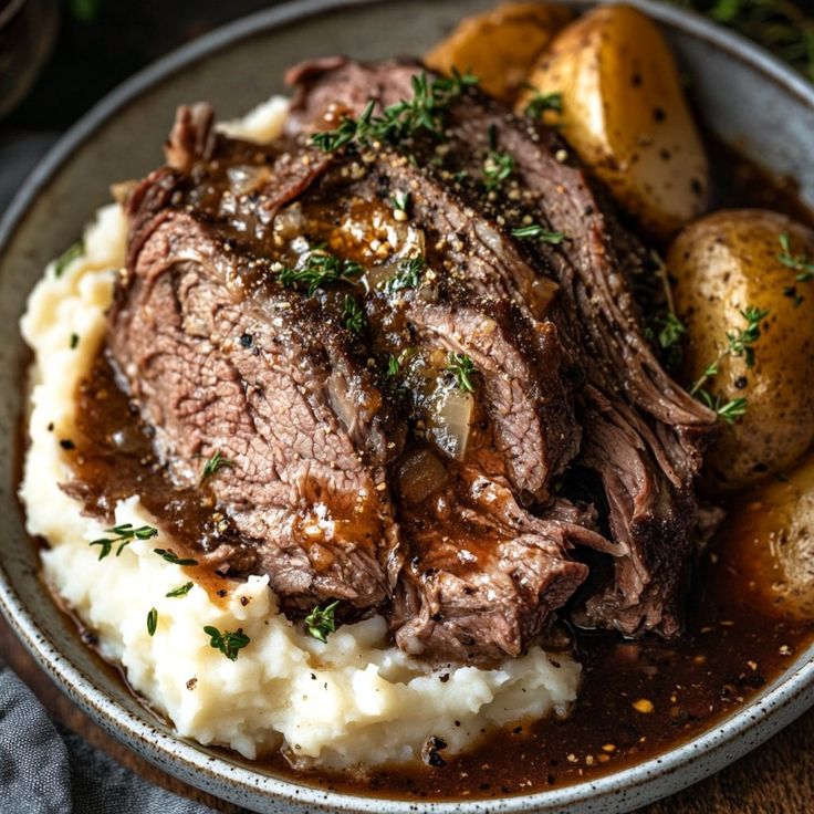 pot roast with mashed potatoes