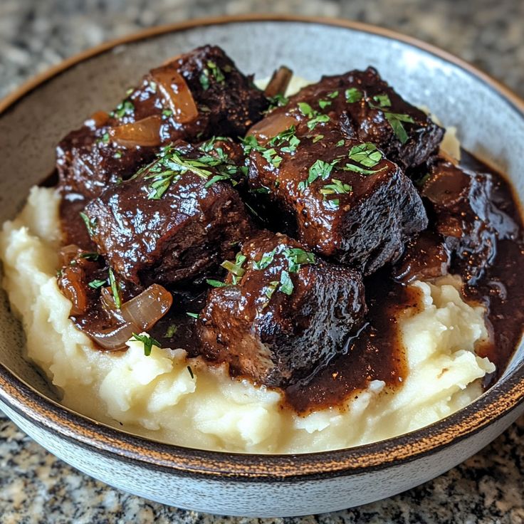 red wine cranberry braised short ribs 
