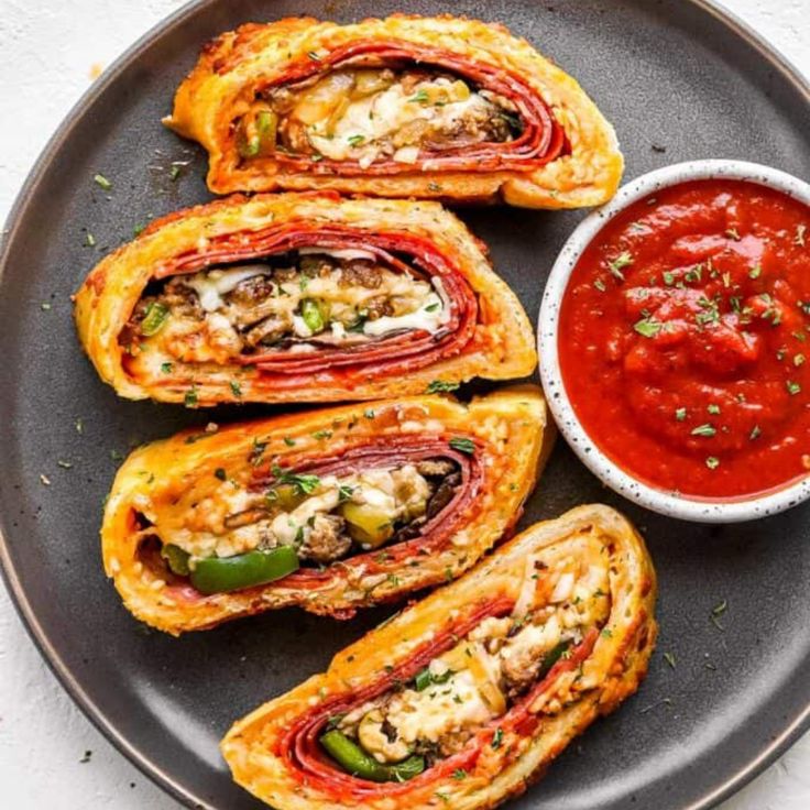 ultimate deluxe stromboli
