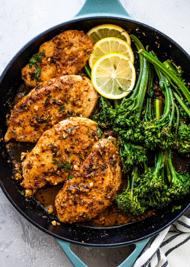 Garlic Butter Chicken Thighs and Broccoli